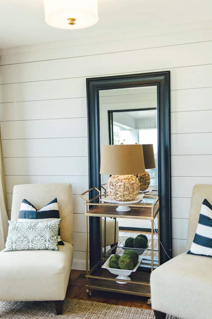 Breakfast nook off of the kitchen nook