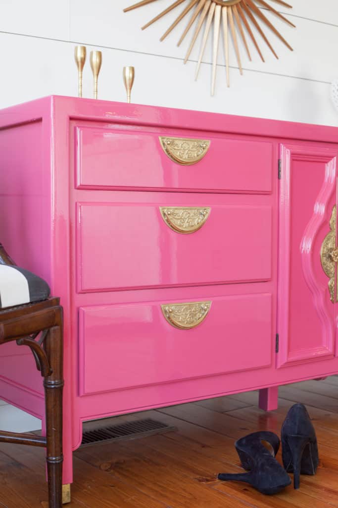 How to Paint Furniture High Gloss