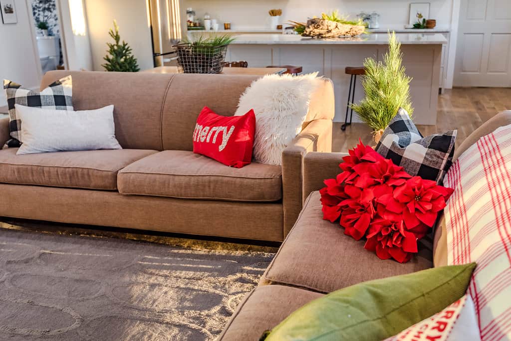 12 Days of Christmas Holiday Home Tour!