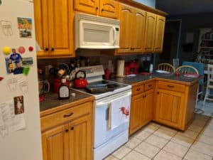 Wall Colors For A Dated Kitchen With Oak Cabinets