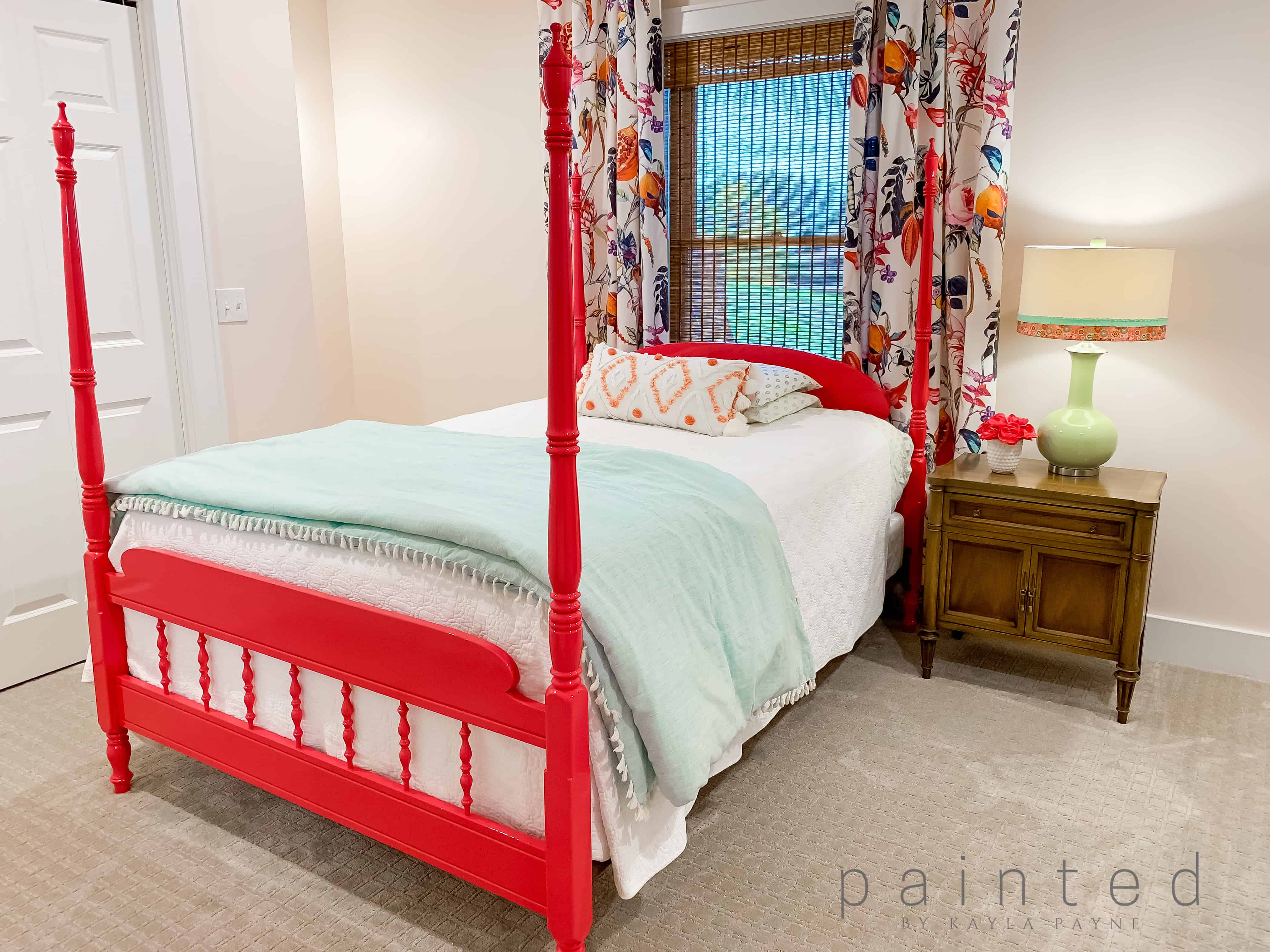 4 poster bed best sale for little girl