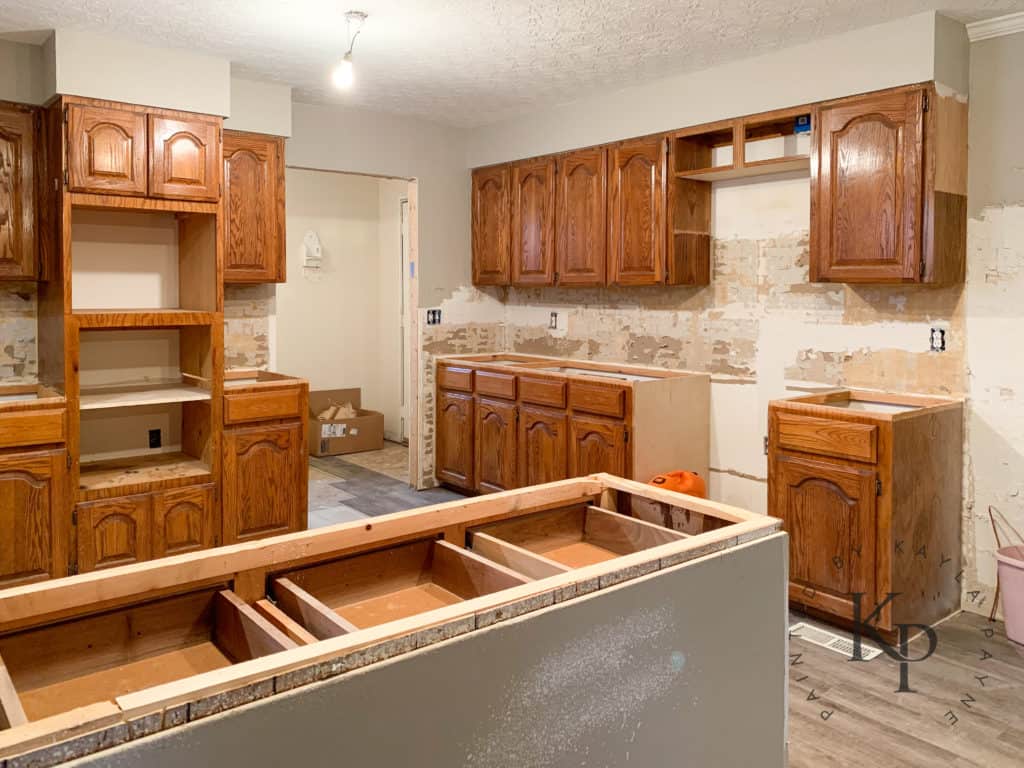 Kitchen Cabinets In Alabaster Painted By Kayla Payne