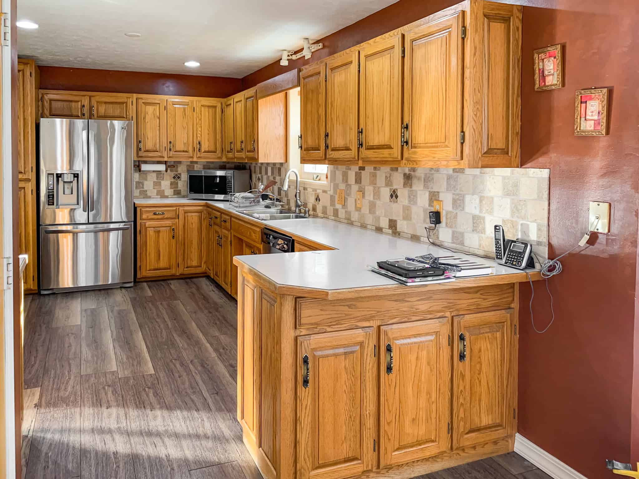 honey oak kitchen table set