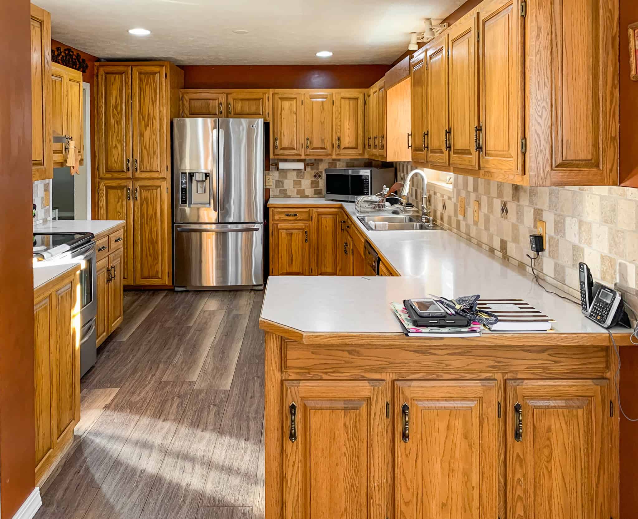 Simple Kitchens With Oak Cabinets for Living room