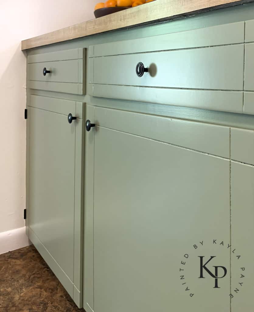 benjamin moore advance on kitchen cabinets, sherwin williams green onyx