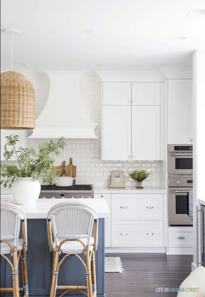 kitchen cabinets painted in BM simply white