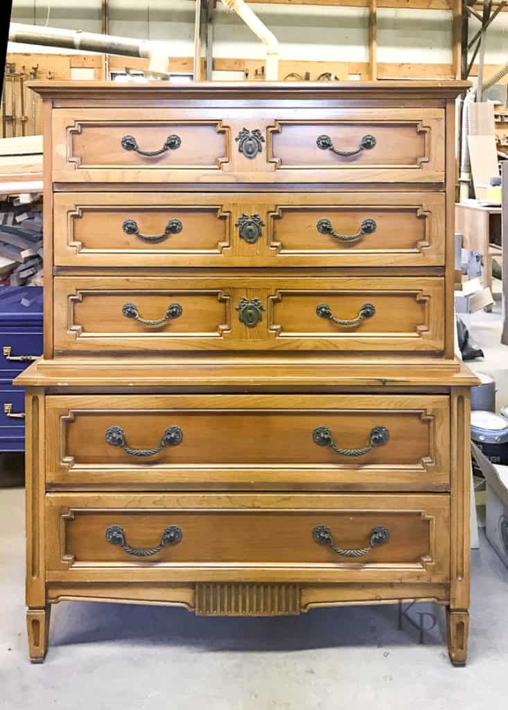Vintage Thomasville chest of drawers with brass bow hardware
