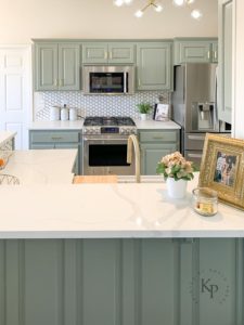 green paint colors for kitchen cabinets