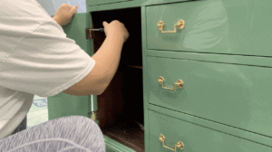 how to paint furniture the right way