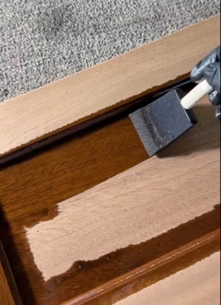 Staining natural mahogany